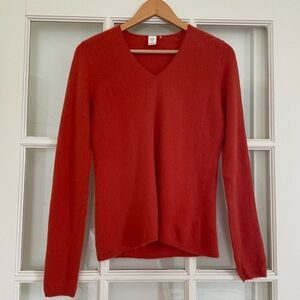 Kinross 100% cashmere orange v-neck sweater small